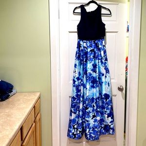 Betsy & Adam dress size 6